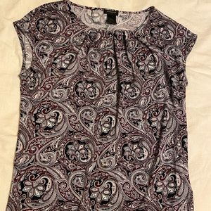 Ann Taylor factory sleeveless top size Medium